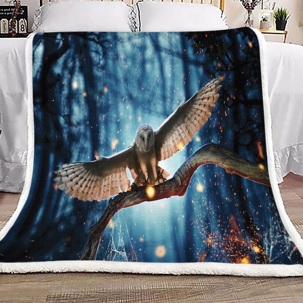 Flying Owl Sherpa Fleece Blanket