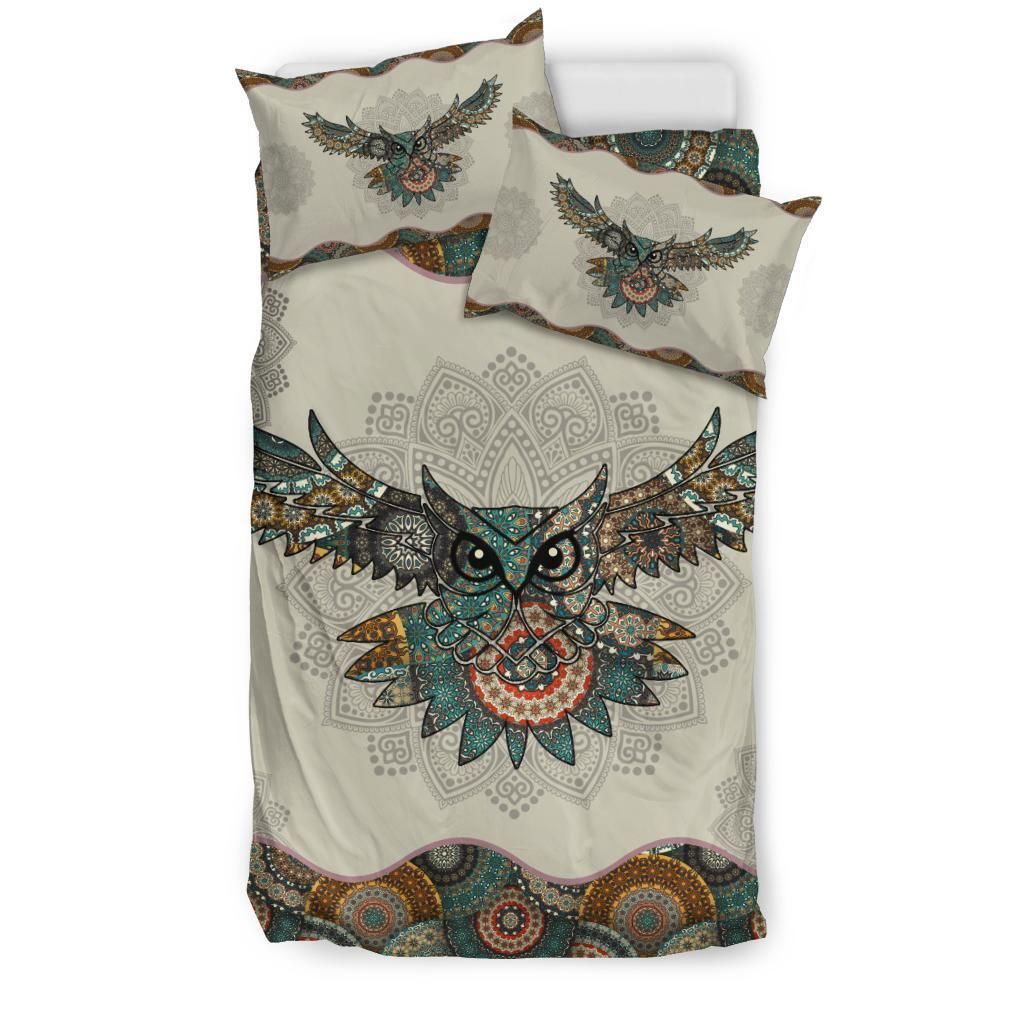 Flying Owl Paisley Design Bedding Set