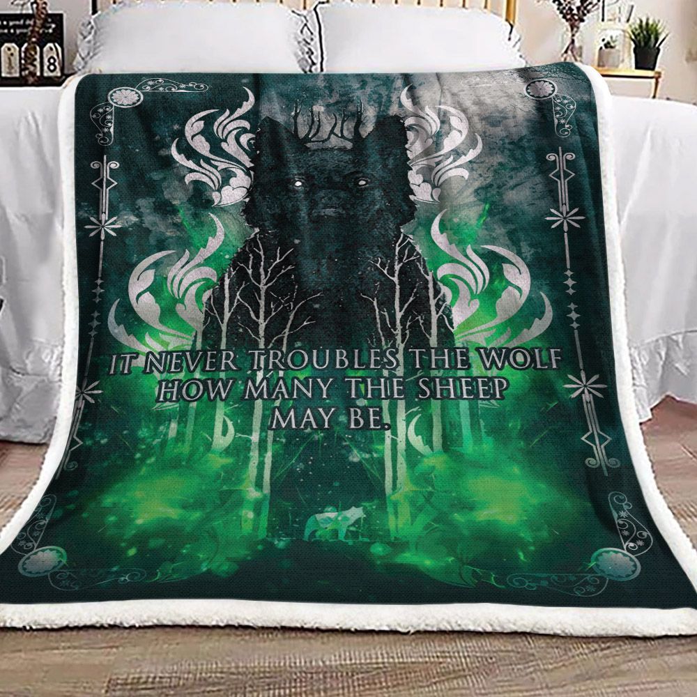 Forest Green Wolf Sherpa Fleece Blanket