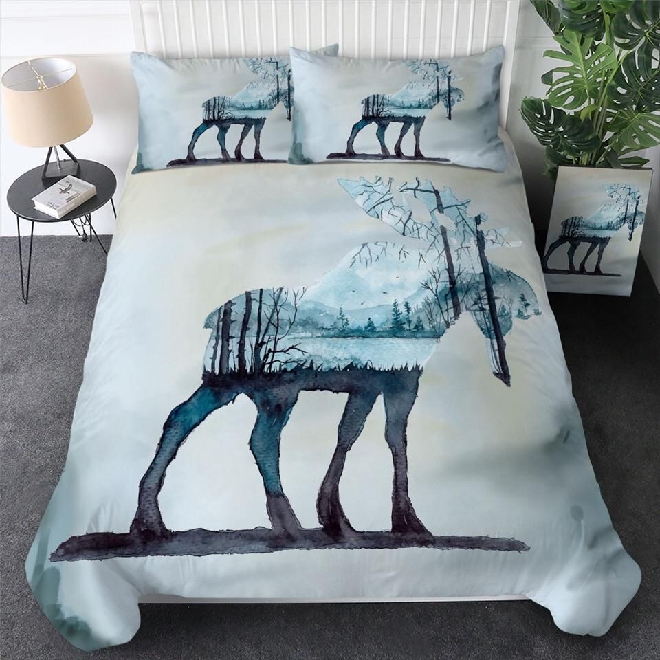 Forest Within The Moose Bedding Set