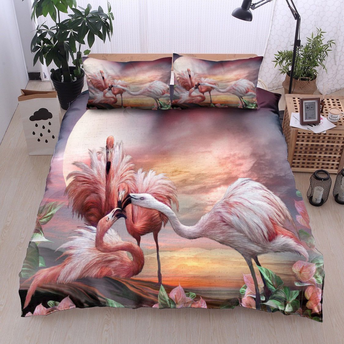 Four Flamingos Bedding Set