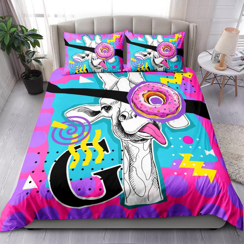Funny Giraffe With A Donut Bedding Set