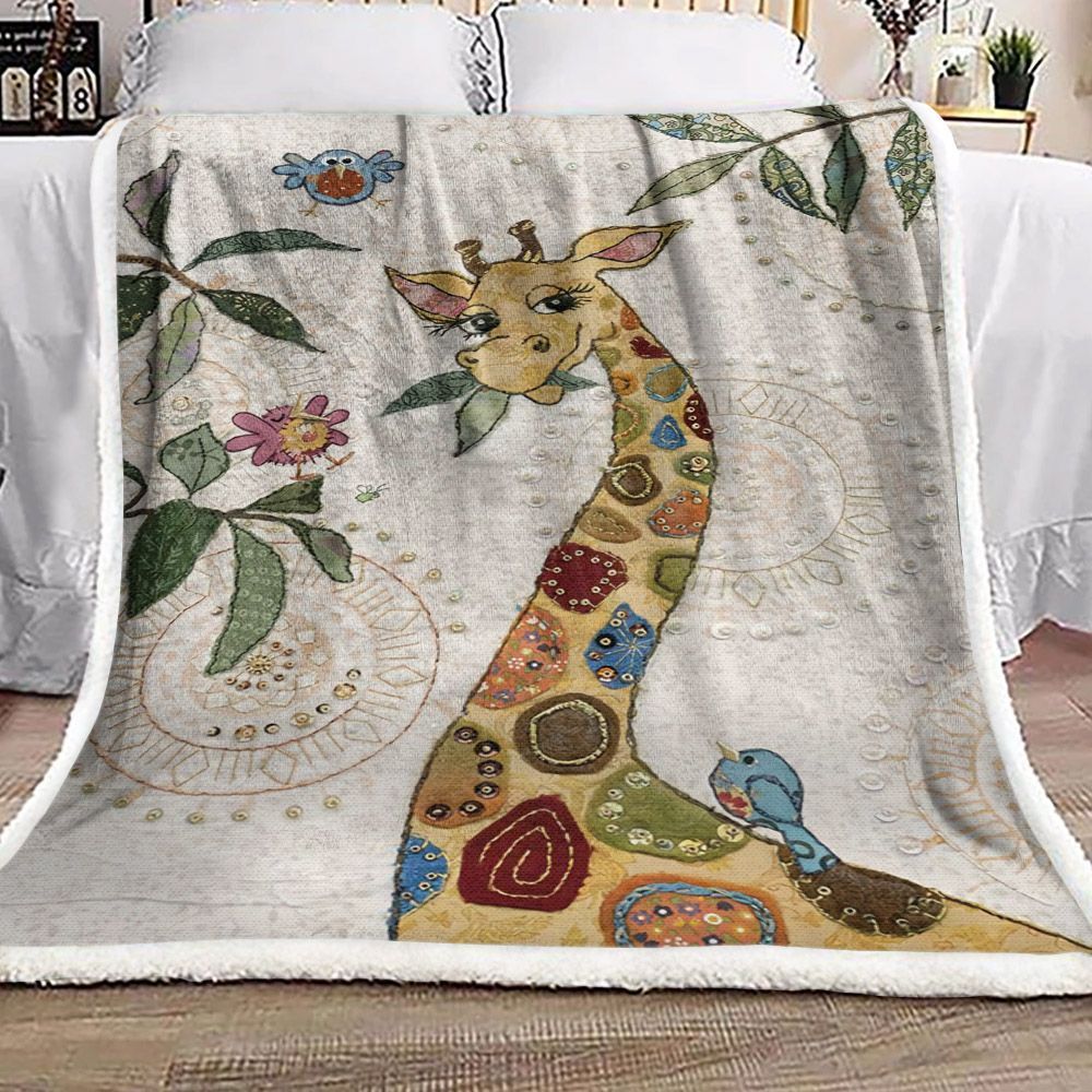 Giraffe And Bird Sherpa Fleece Blanket