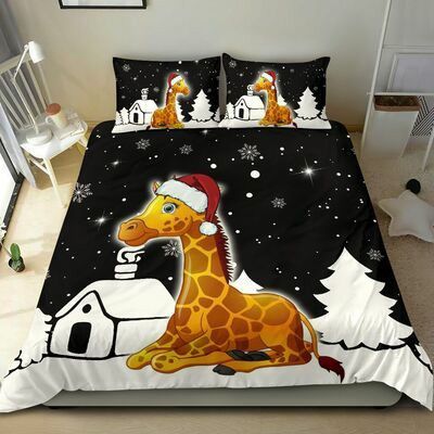 Giraffe Christmas Night Bedding Set