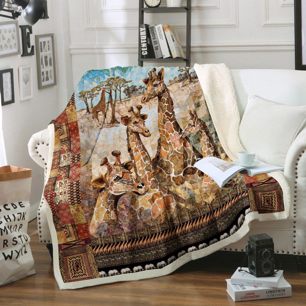 Giraffe Sherpa Fleece Blanket