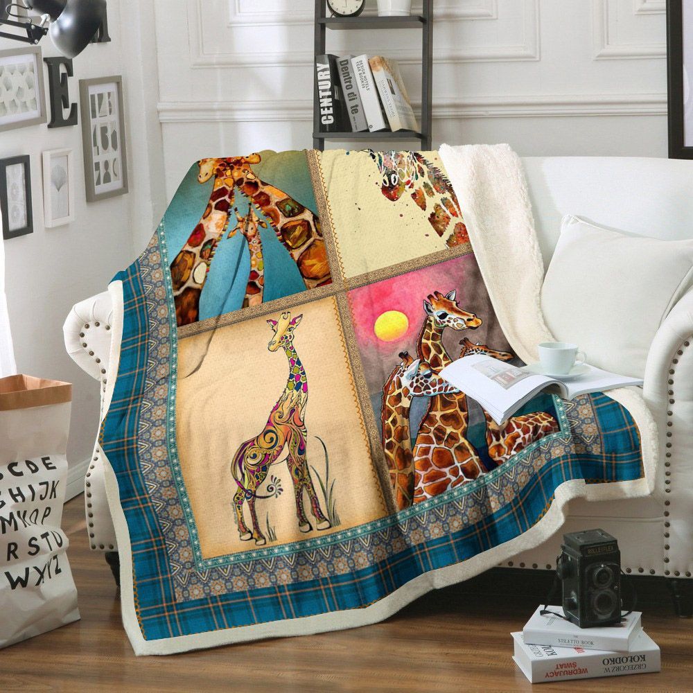 Giraffe Sherpa Fleece Blanket