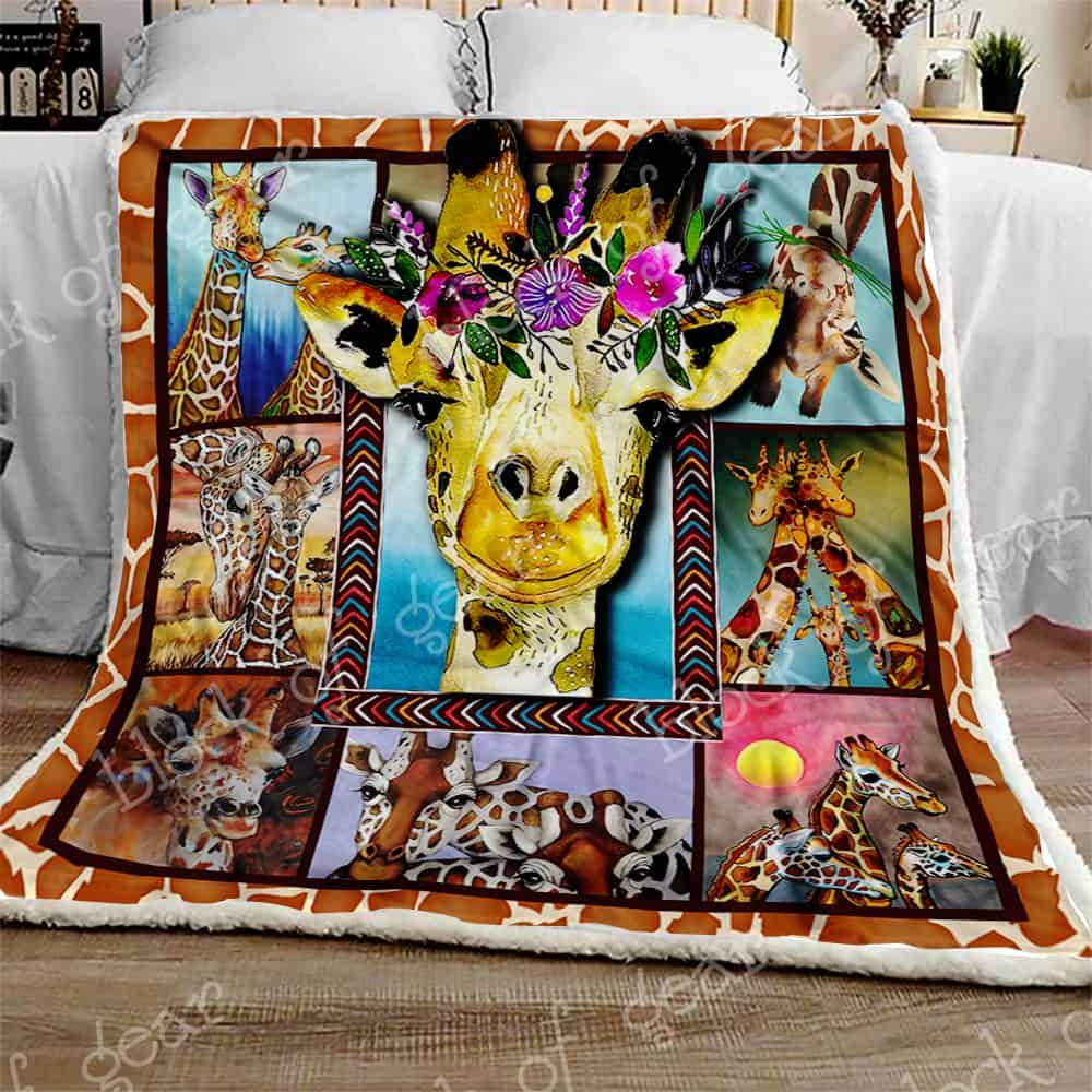 Giraffe Sherpa Fleece Blanket
