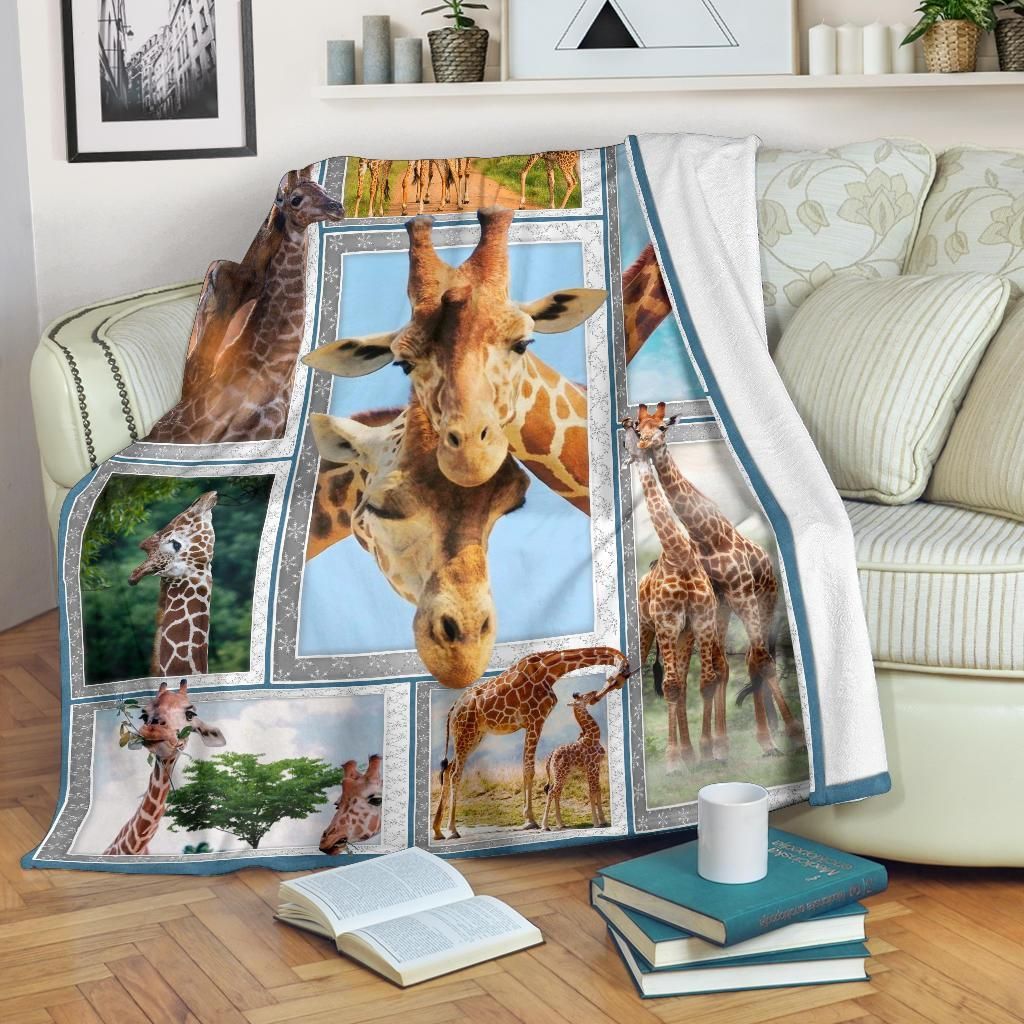 Giraffe Sherpa Fleece Blanket