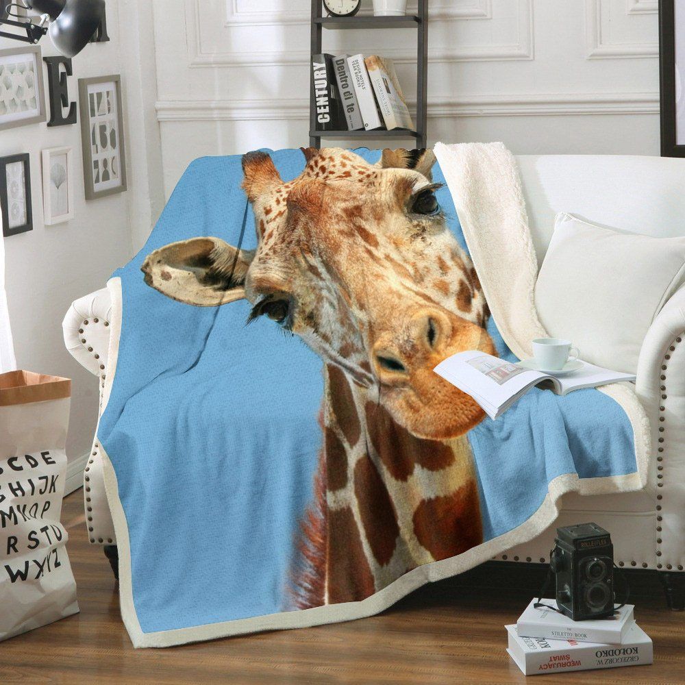 Giraffe Sherpa Fleece Blanket