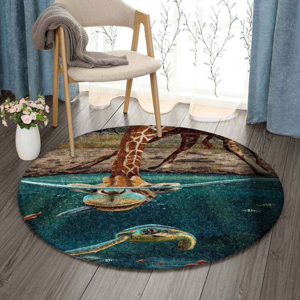 Giraffe Fishes And Turtle Round Carpet