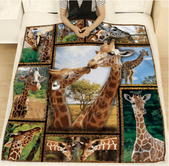 Giraffe Hate You Quilt Blanket DHC3112907TD