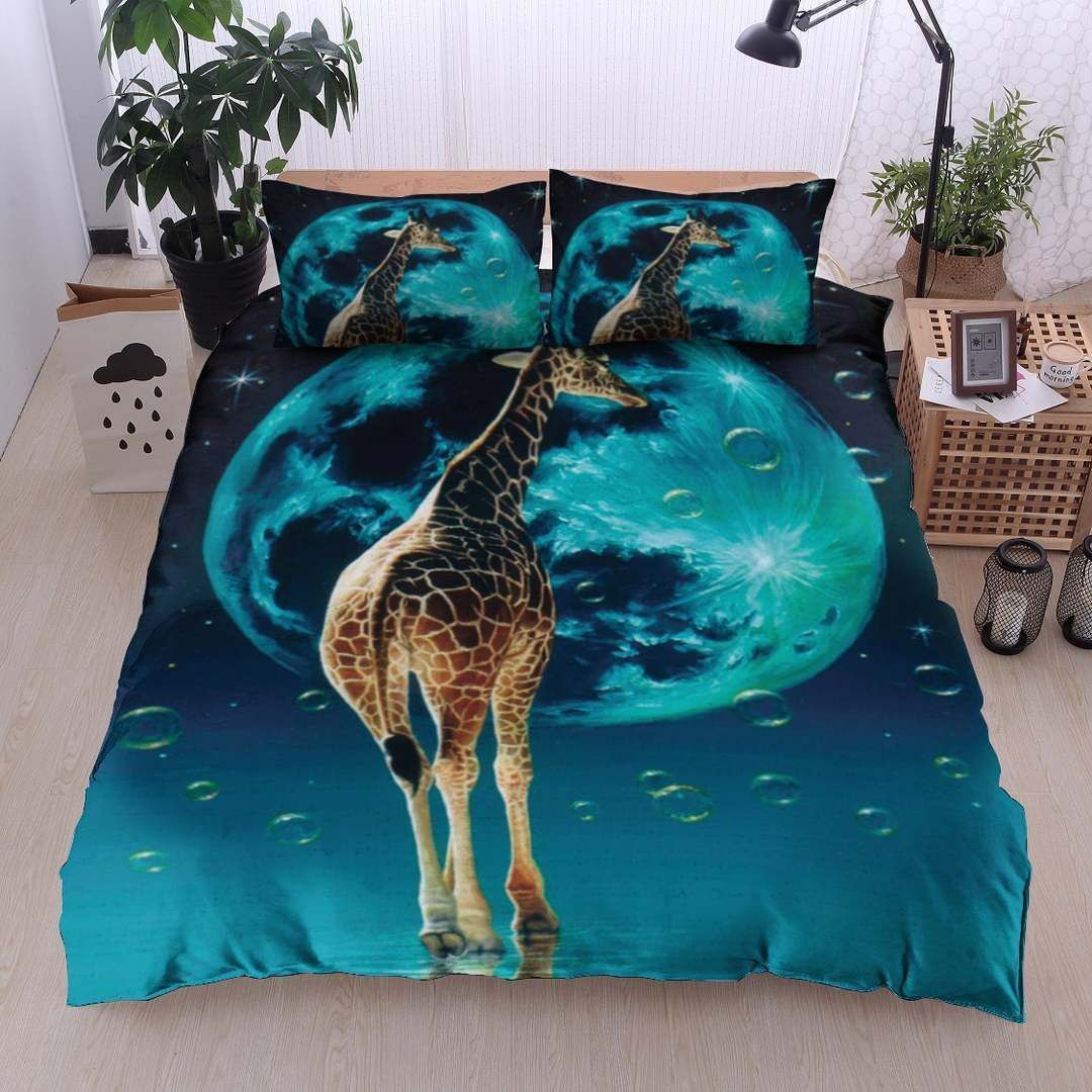 Giraffe Moon Bedding Set