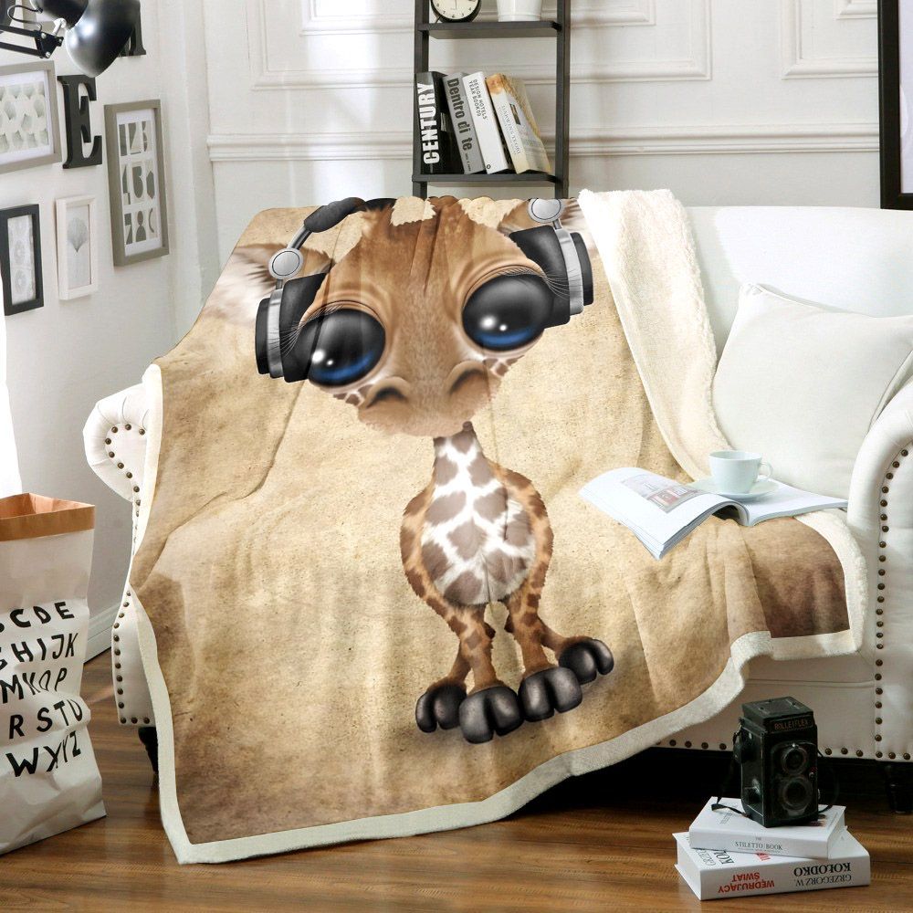Giraffe Sherpa Fleece Blanket