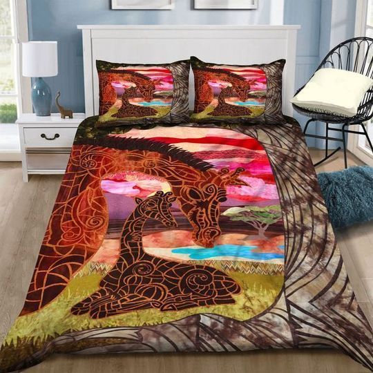 Giraffe Sunset Bedding Set