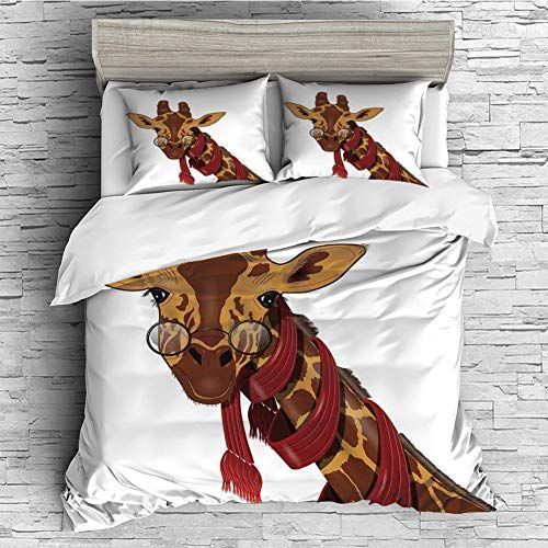 Giraffe With Flasses Bedding Set