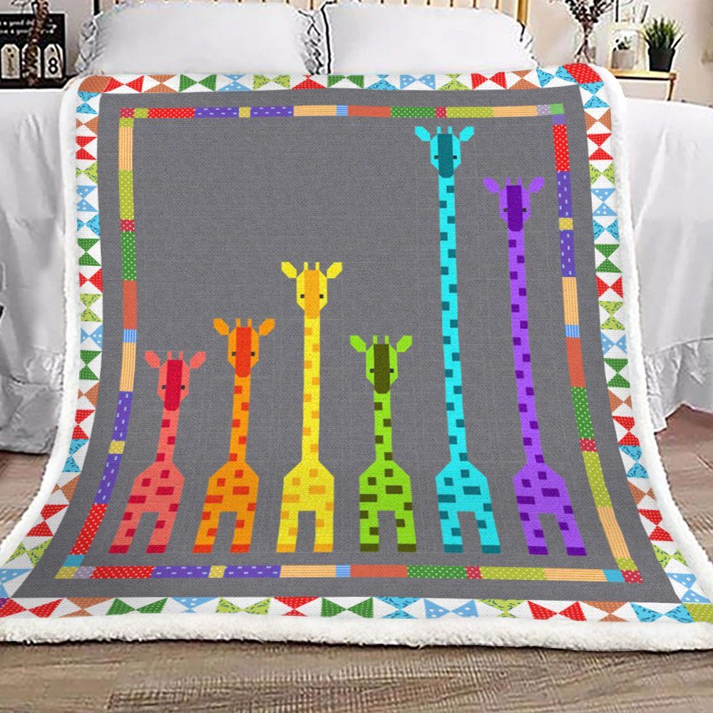 Giraffe Sherpa Fleece Blanket