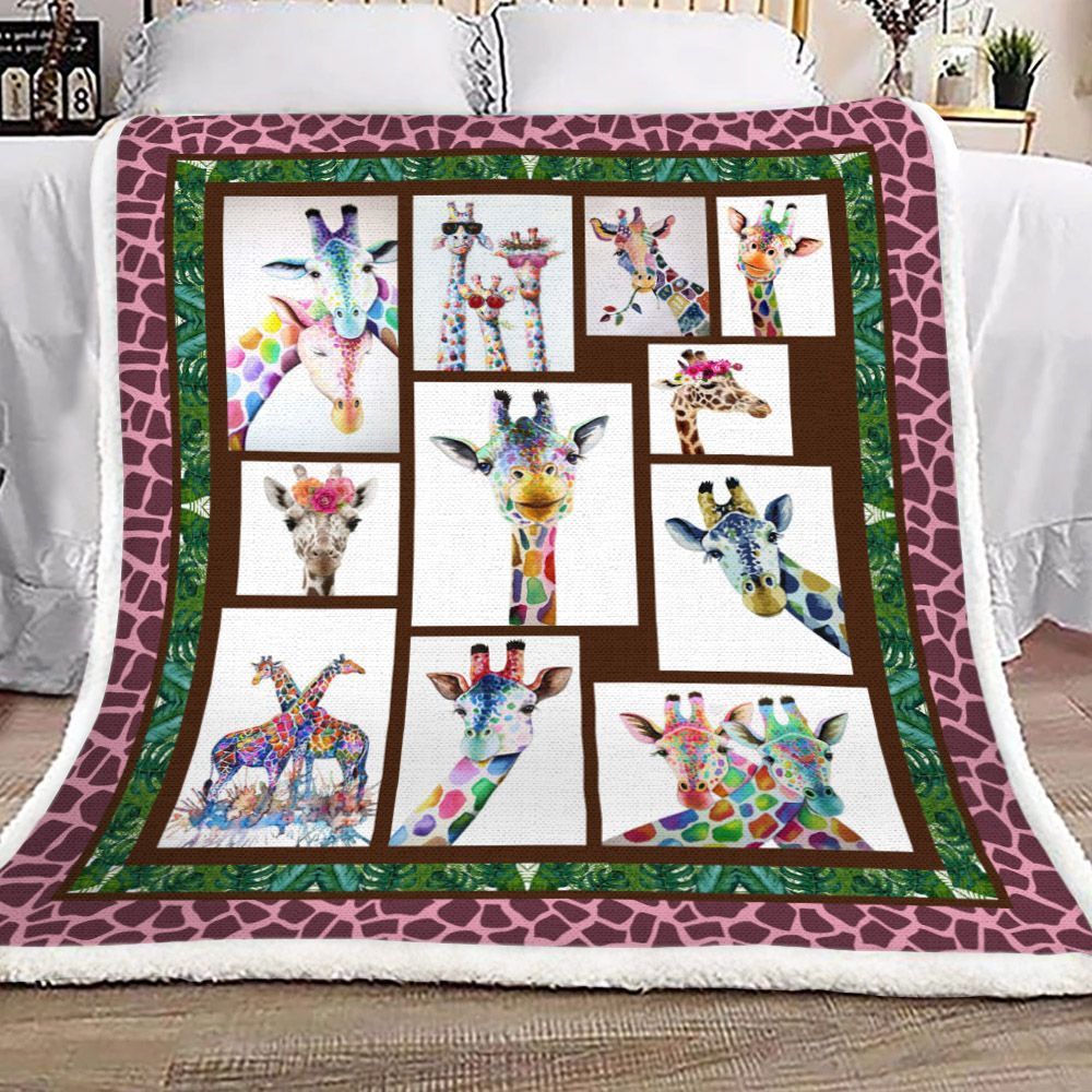 Giraffe Sherpa Fleece Blanket