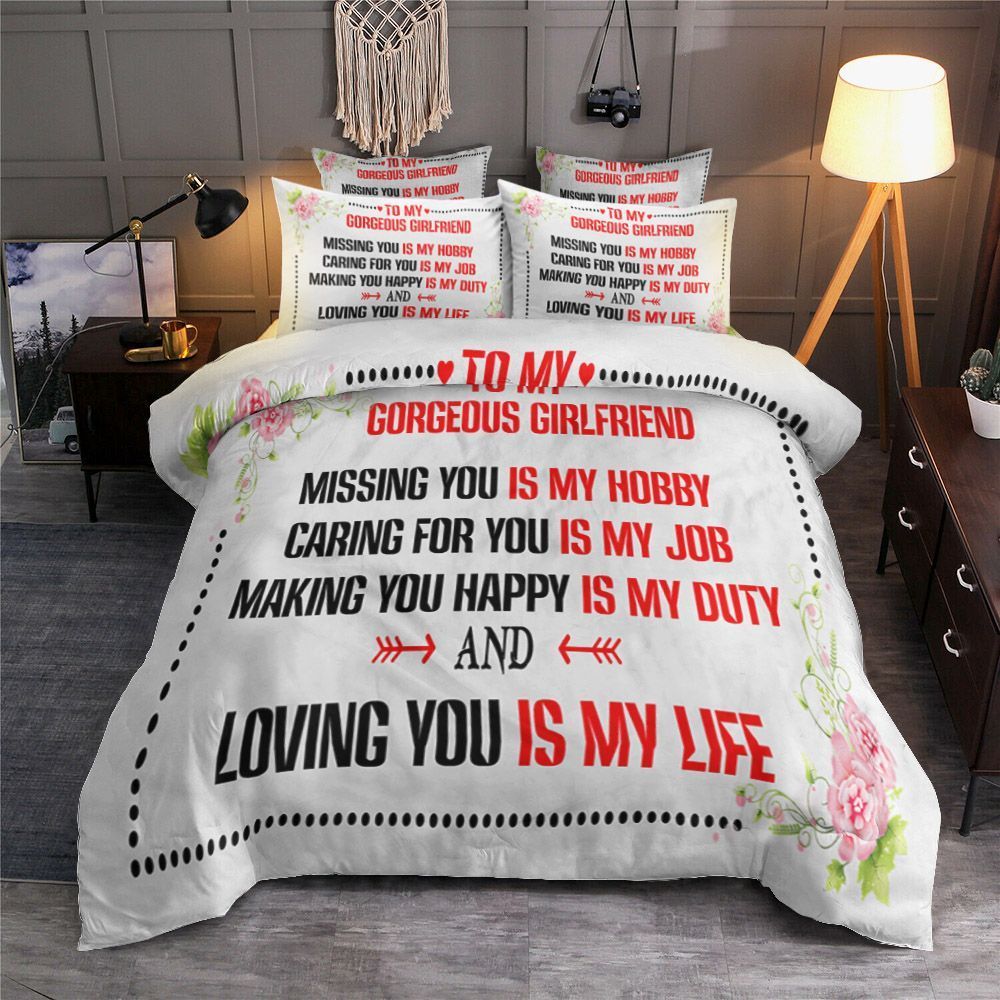 Girlfriend Bedding Set