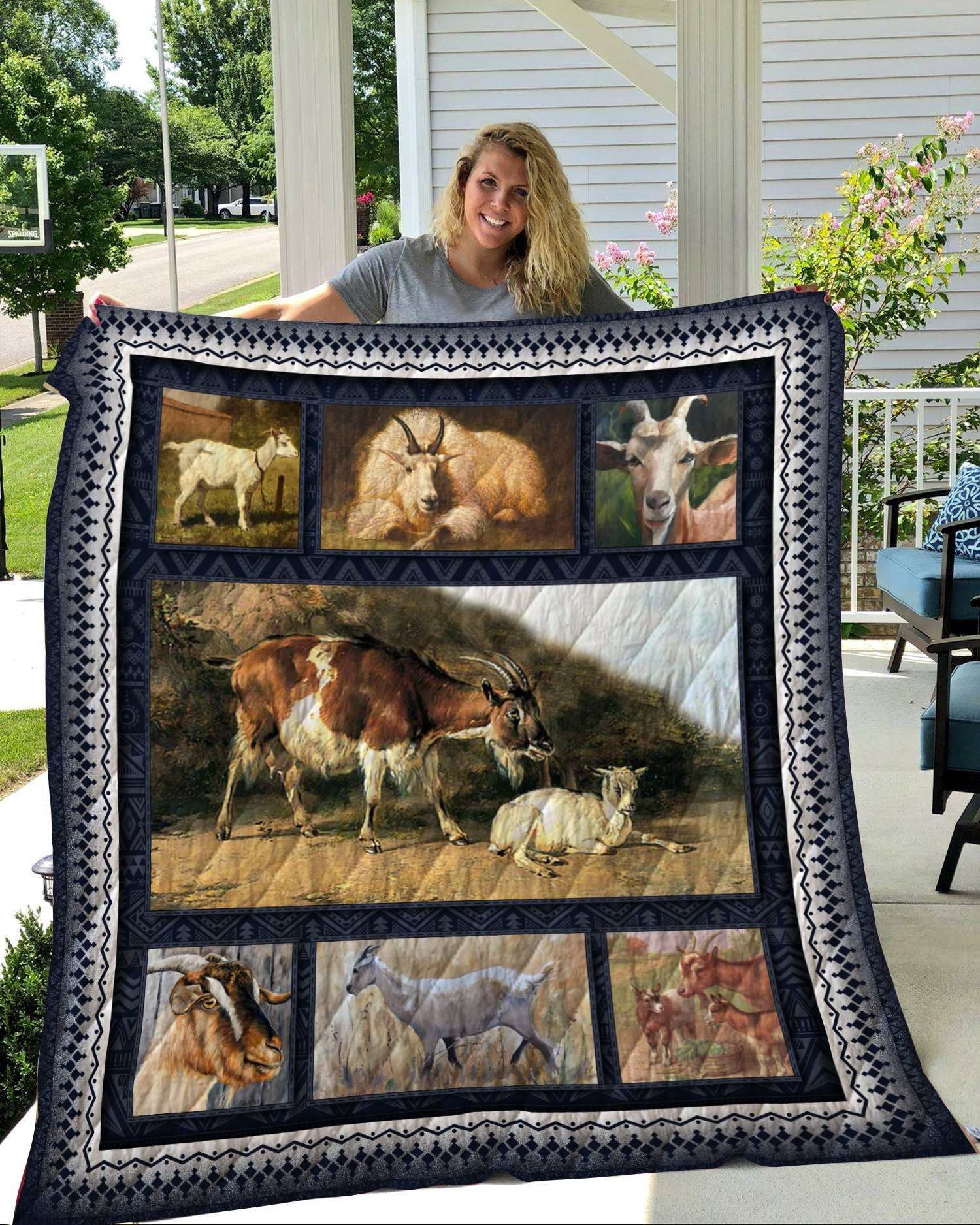 Goat Quilt Blanket DHC2911102VT
