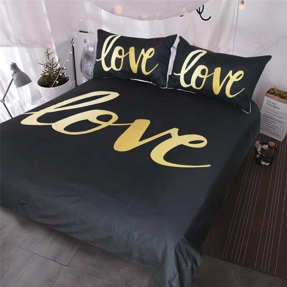 Gold Love Printed Bedding Set