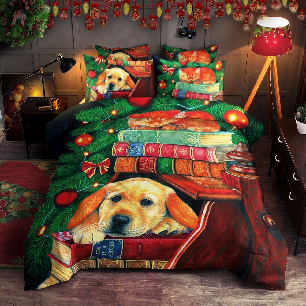 Golden And Cat Christmas Bedding Set