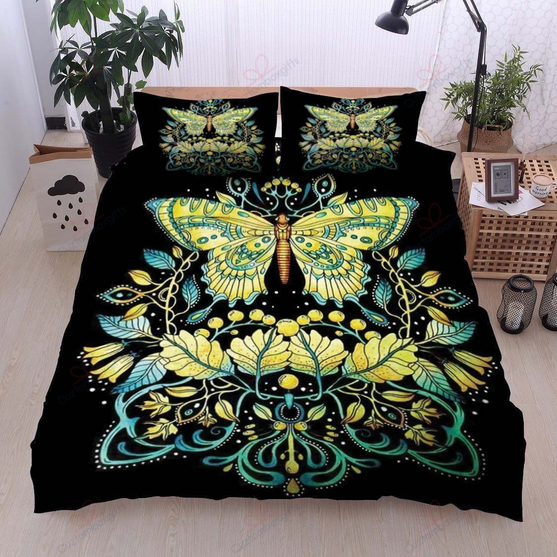 Golden Butterfly Vintage Black Printed Bedding Set