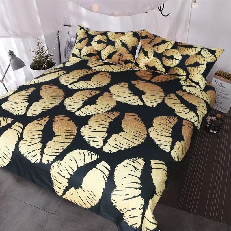 Golden Mini Lips 3D Printed Bedding Set