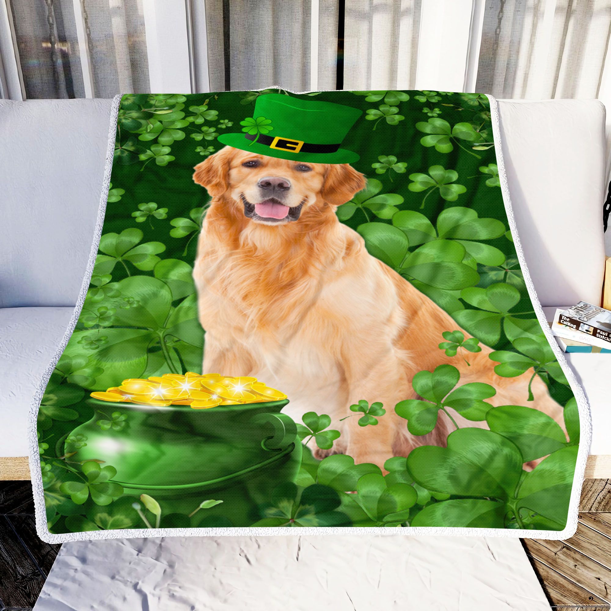 Golden Retriever St Patricks Day Fleece Blanket