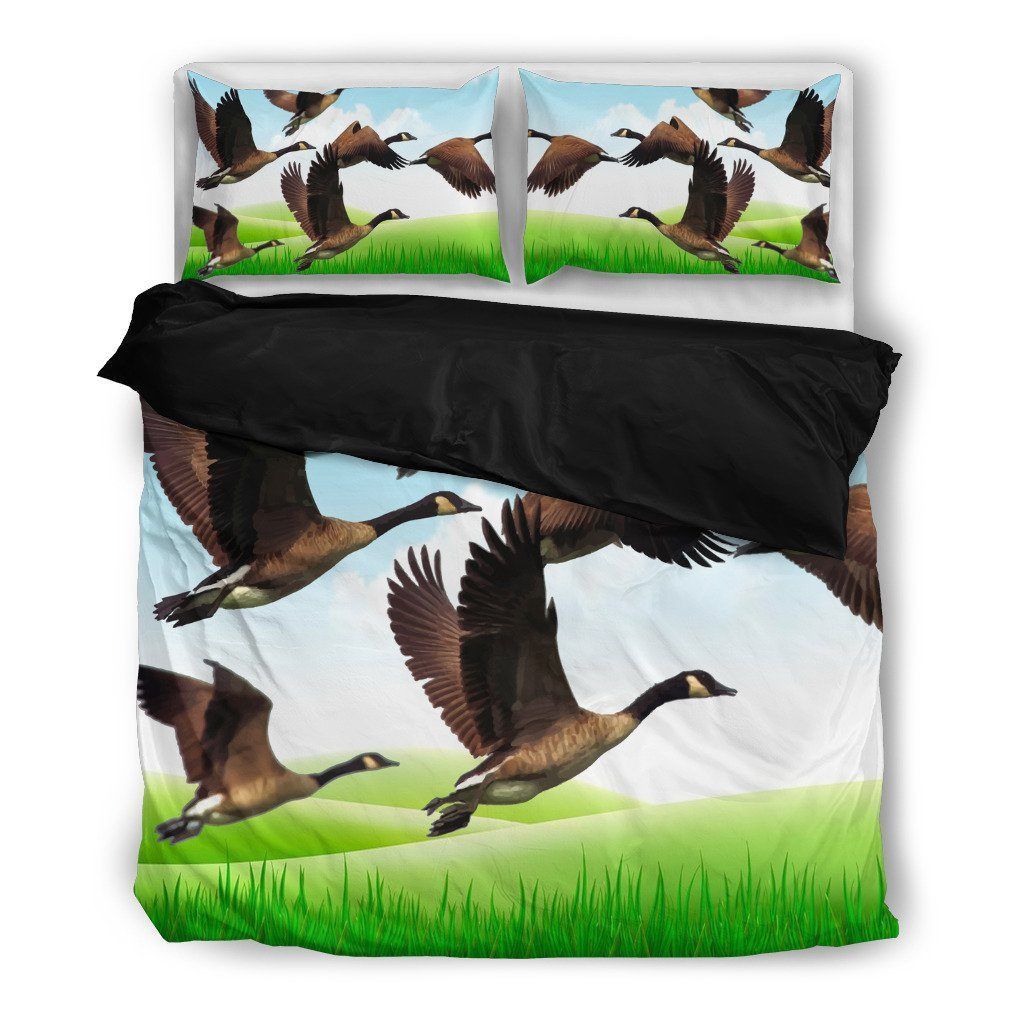 Goose Farm Themed Bedding Set
