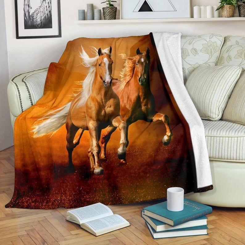 Gorgeous Palomino Horses Sherpa Fleece Blanket