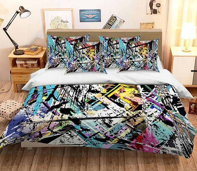 Graffiti Lines Bedding Set