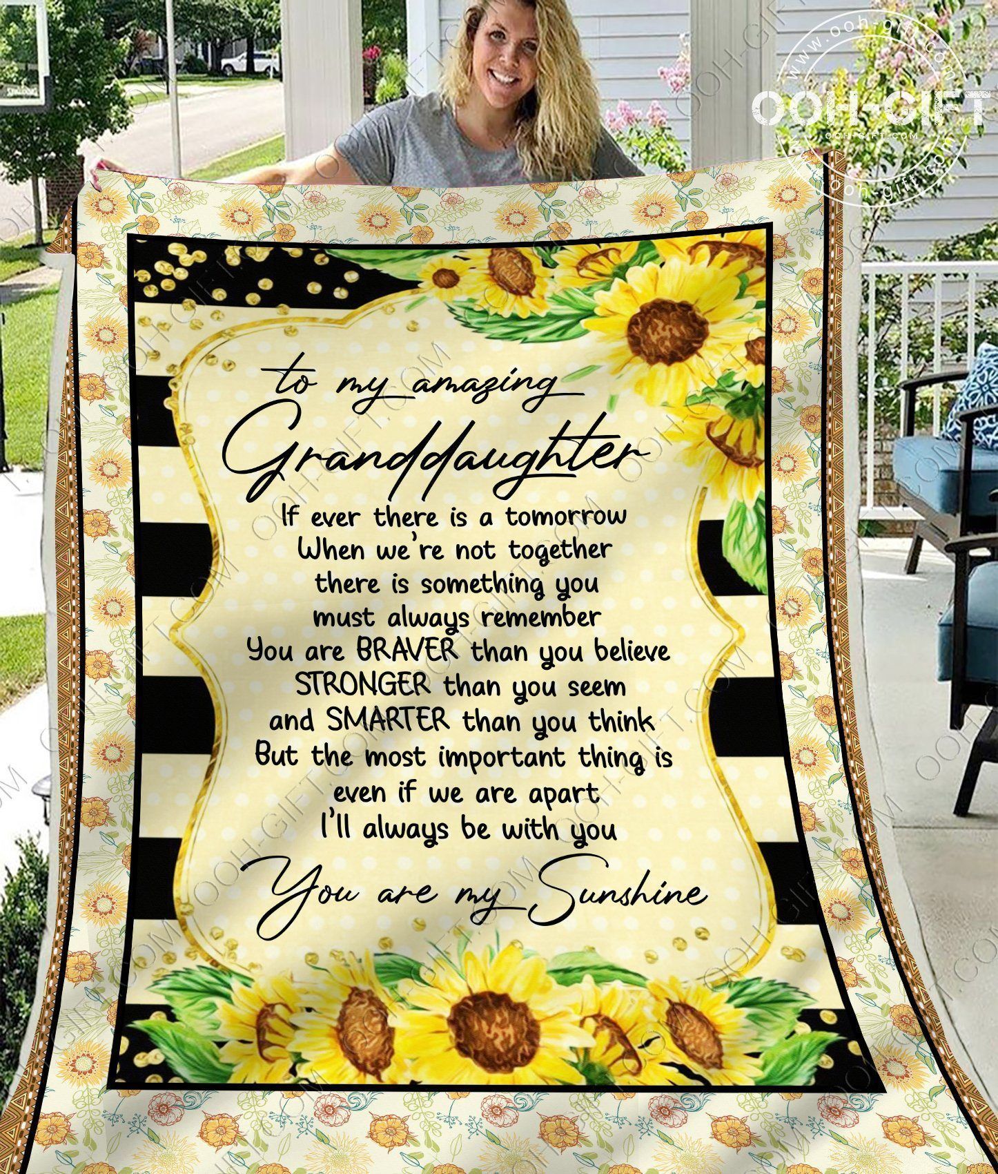Granddaughter You Are My Sunshine Sherpa Fleece Blanket