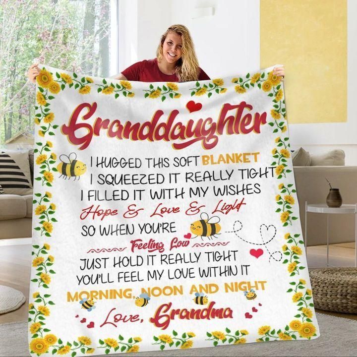 Grandma Gift For Granddaughter Fleece Blanket Bee Feel My Love