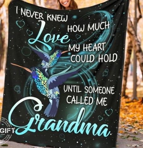 Grandma Hummingbird Sherpa Fleece Blanket