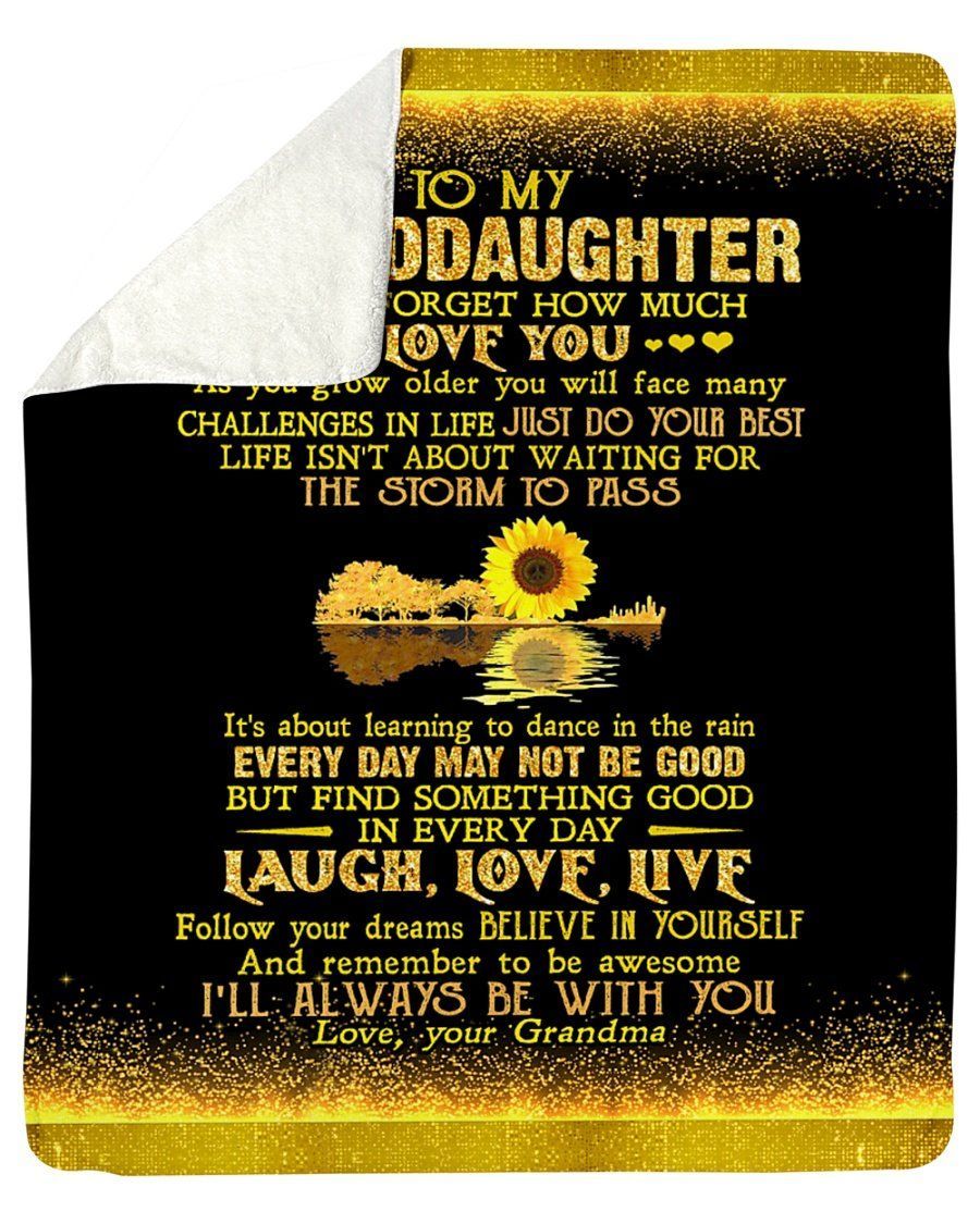 Grandma To My Granddaughter Fleece Blanket How Much I Love You Sherpa Blanket