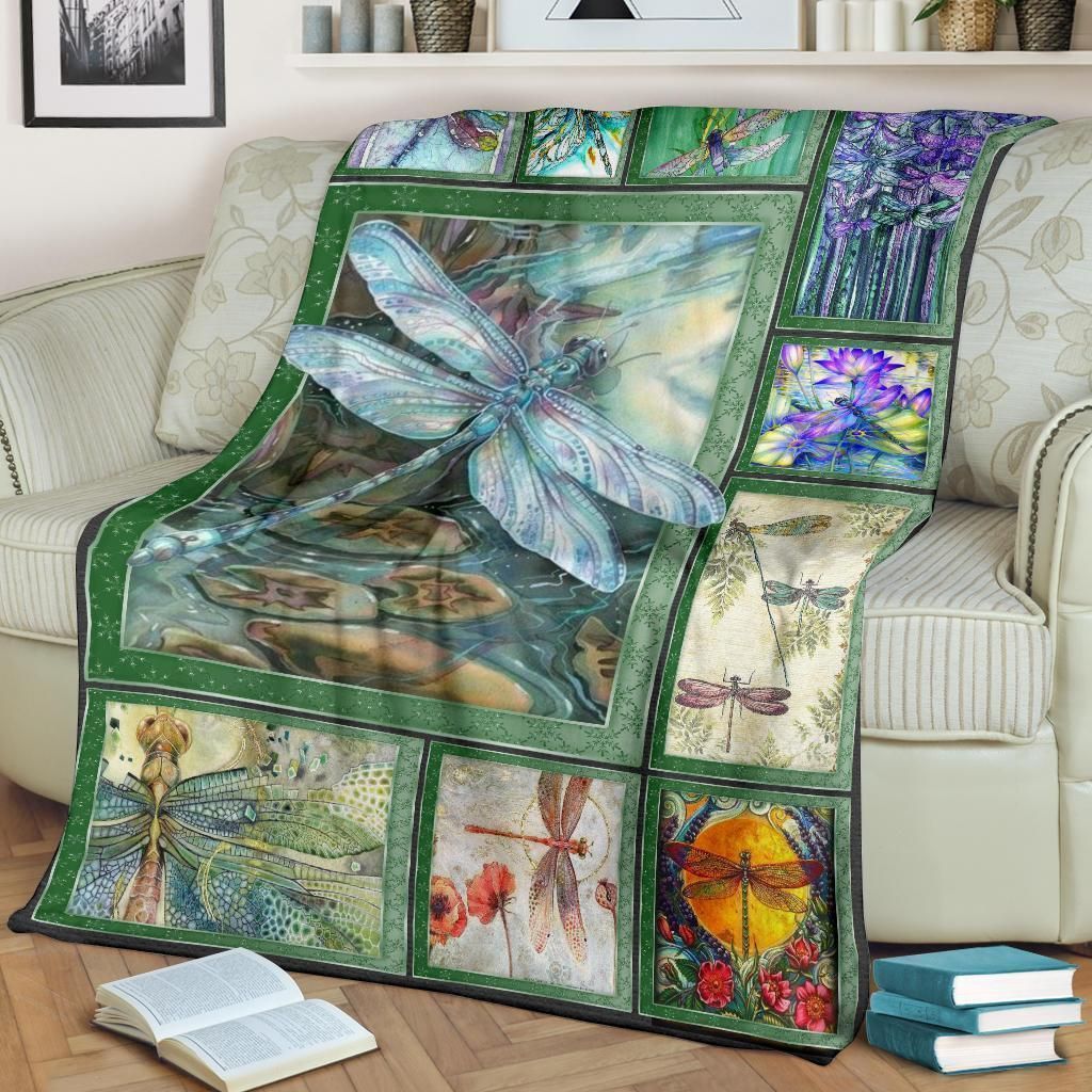 Graphic Dragonfly Frame Printed Fleece Blanket