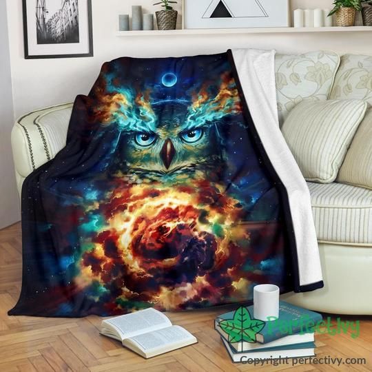 Graphic Owl Sherpa Fleece Blanket