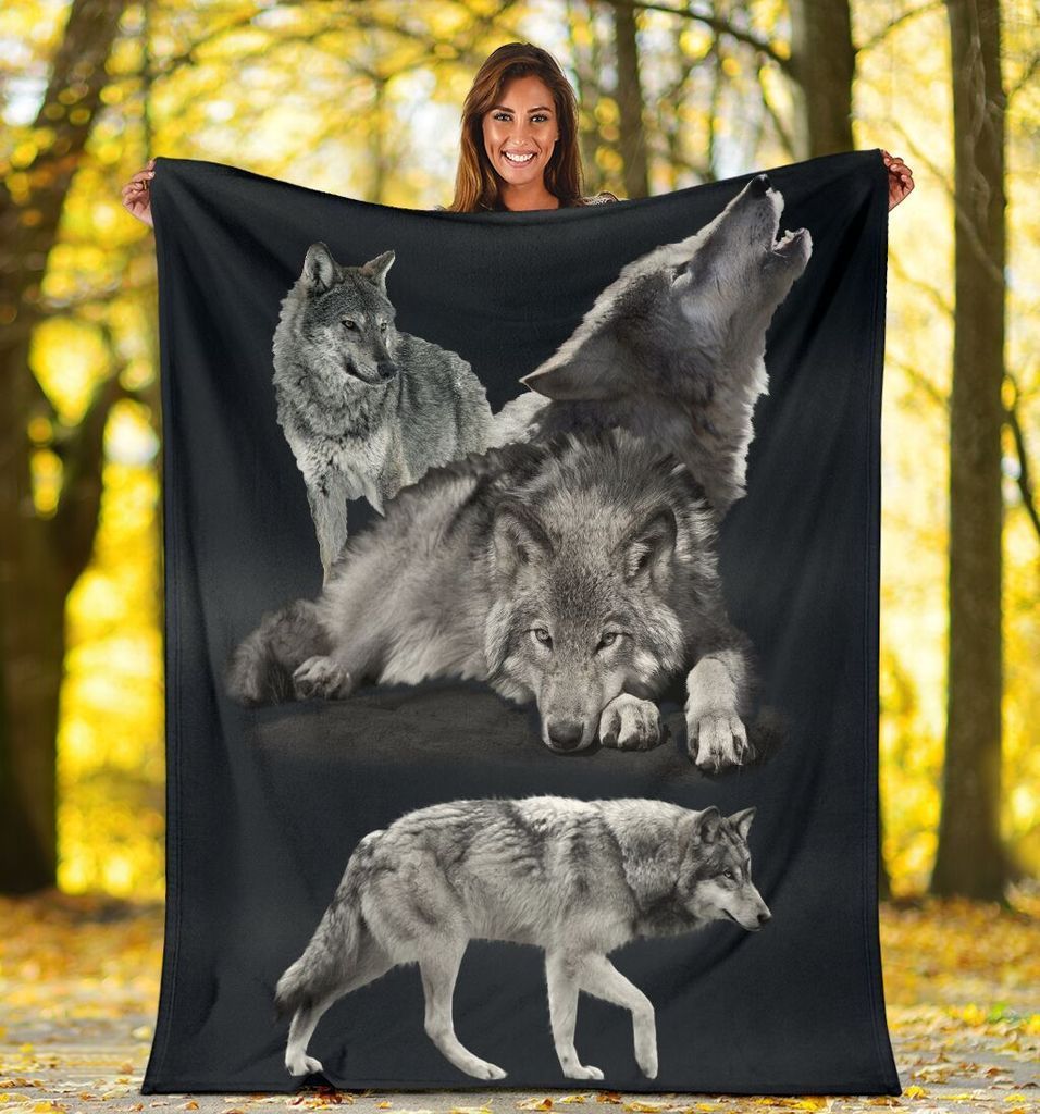 Gray Wolf Sherpa Fleece Blanket