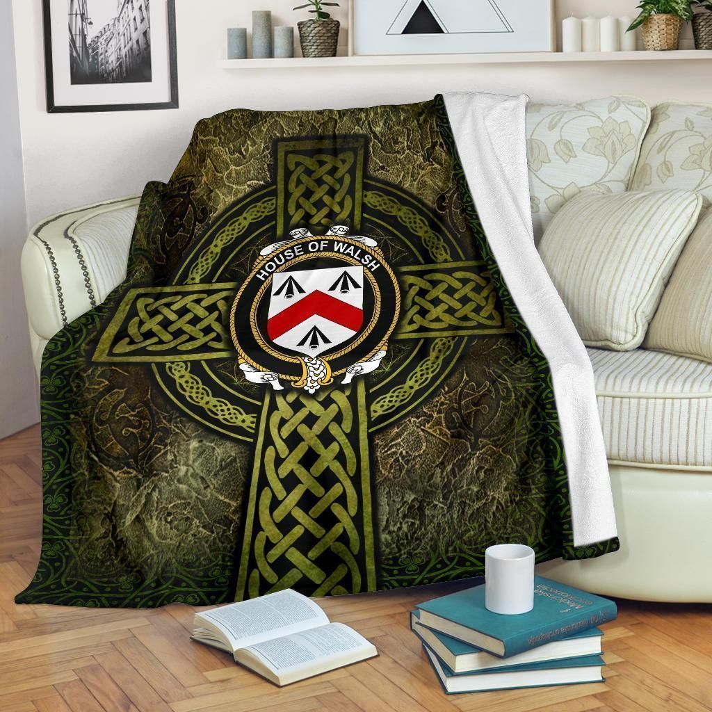 Green House Of Walsh Celtic Knott Printed Fleece Blanket