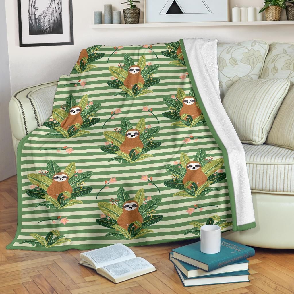 Green Pattern Sloth Fleece Blanket Gift For Sloth Lovers