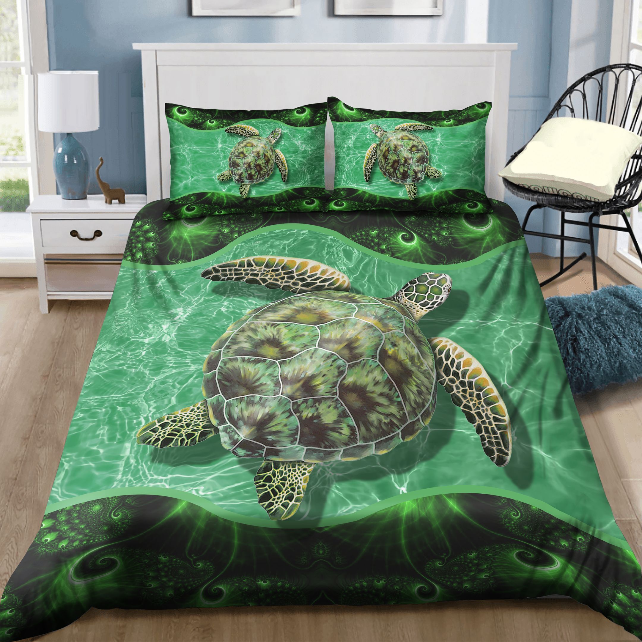 Green Sea Turtle Under The Ocean Bedding Set