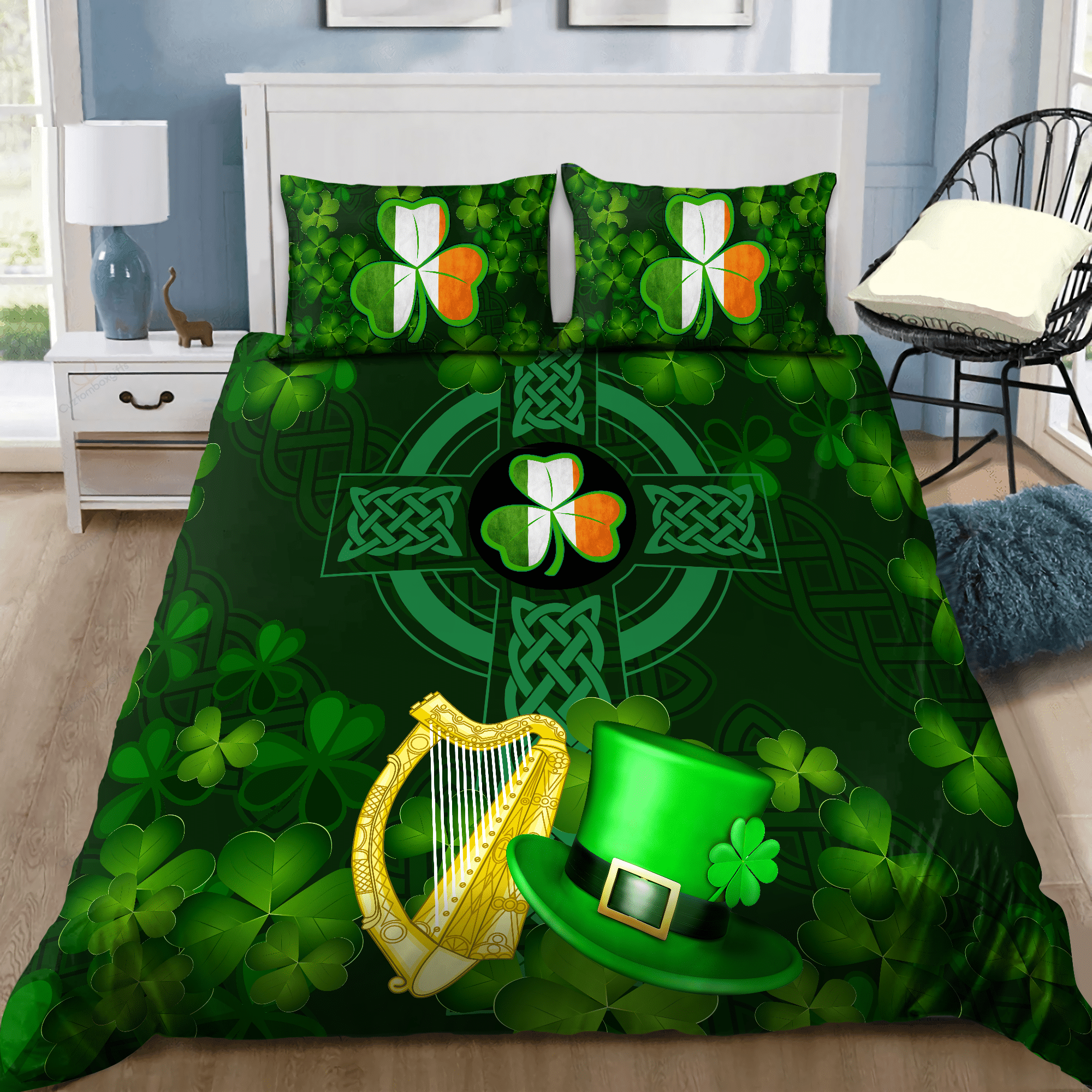 Green Top Hat With Harp Cross Celtic Good Luck St Patrick’s Day Bedding Set