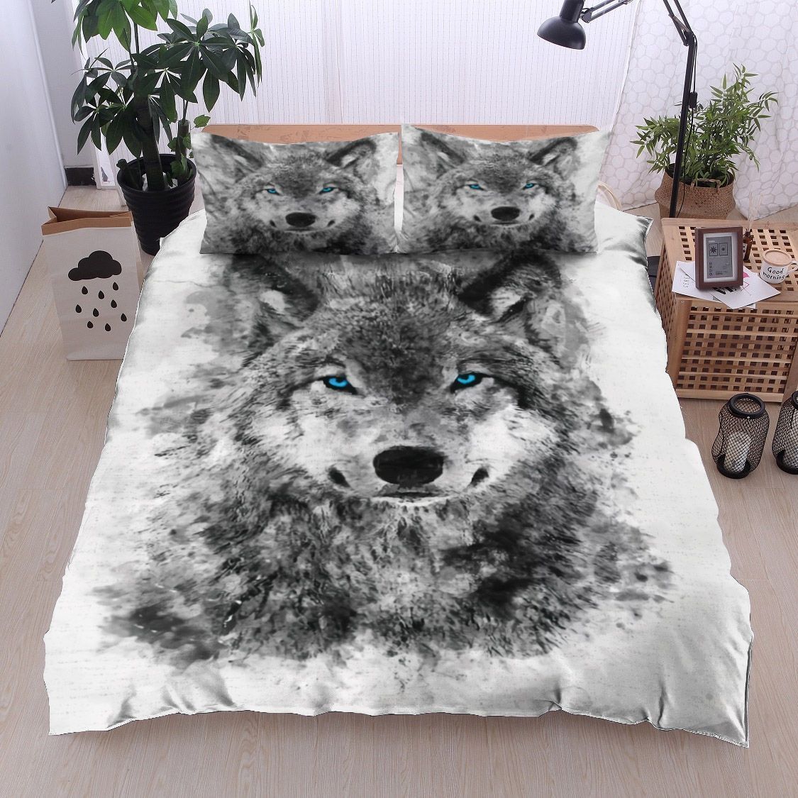 Grey Wolf Blue Eyes Bedding Set
