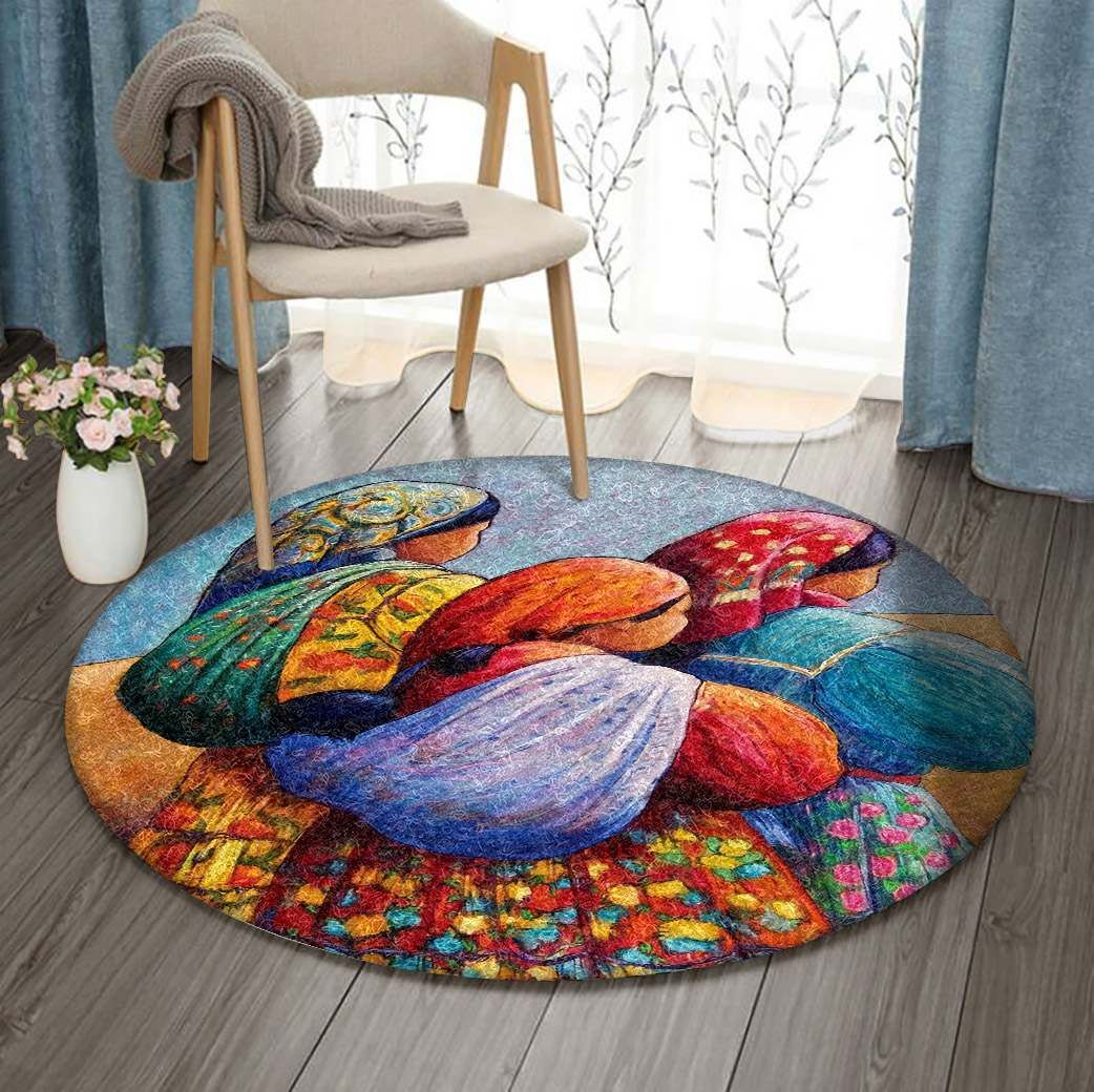 Guatemala Women Round Carpet