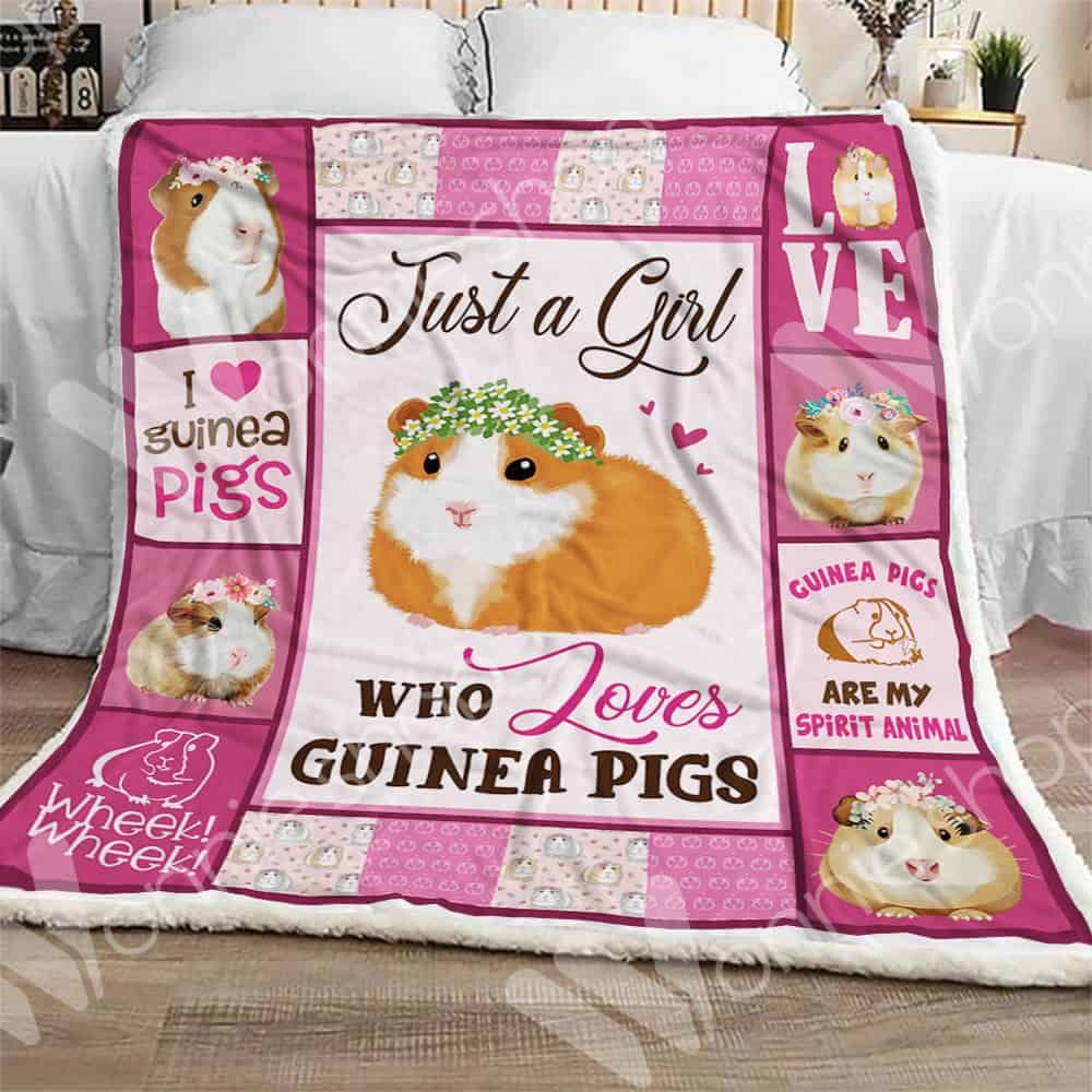 Guinea Pig Sherpa Quilt Blanket DHC0102477TD
