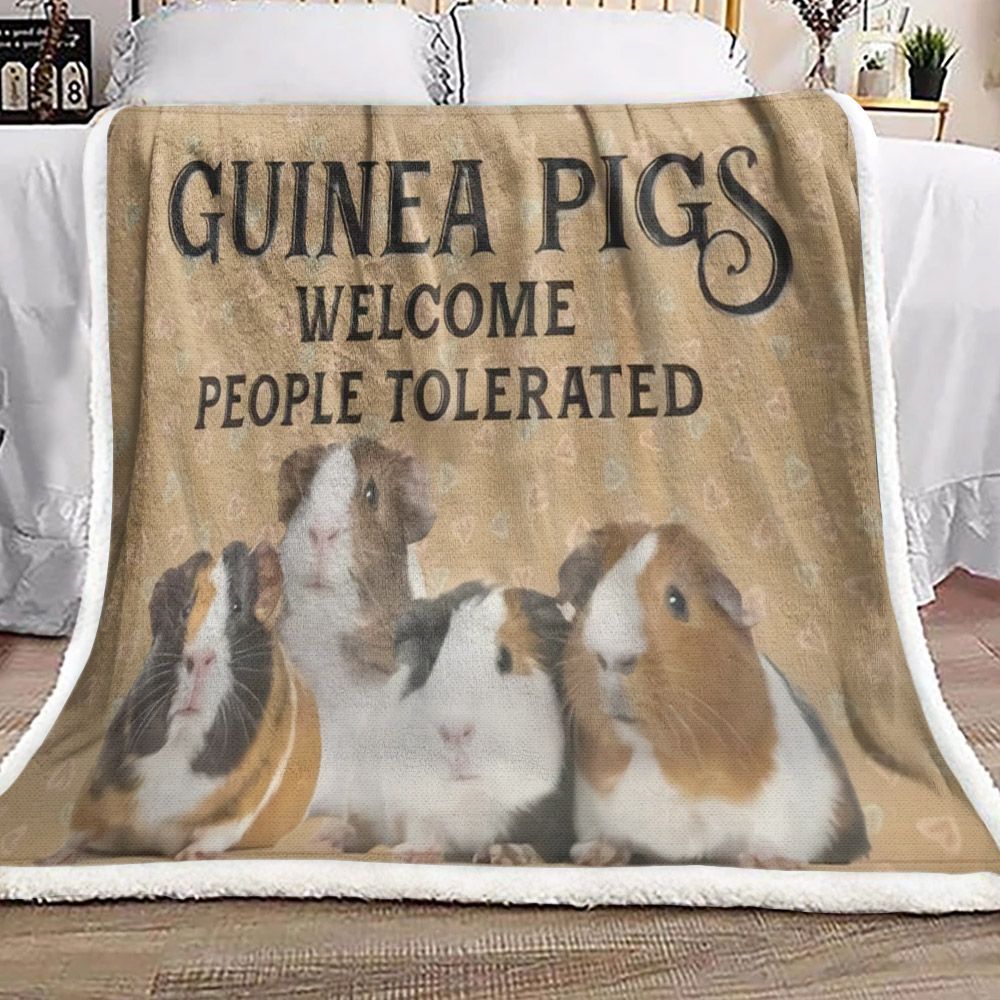 Guinea Pig Sherpa Fleece Blanket