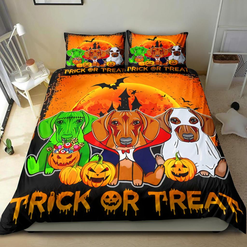 Halloween Dachshund Trick Or Treat Bedding Set