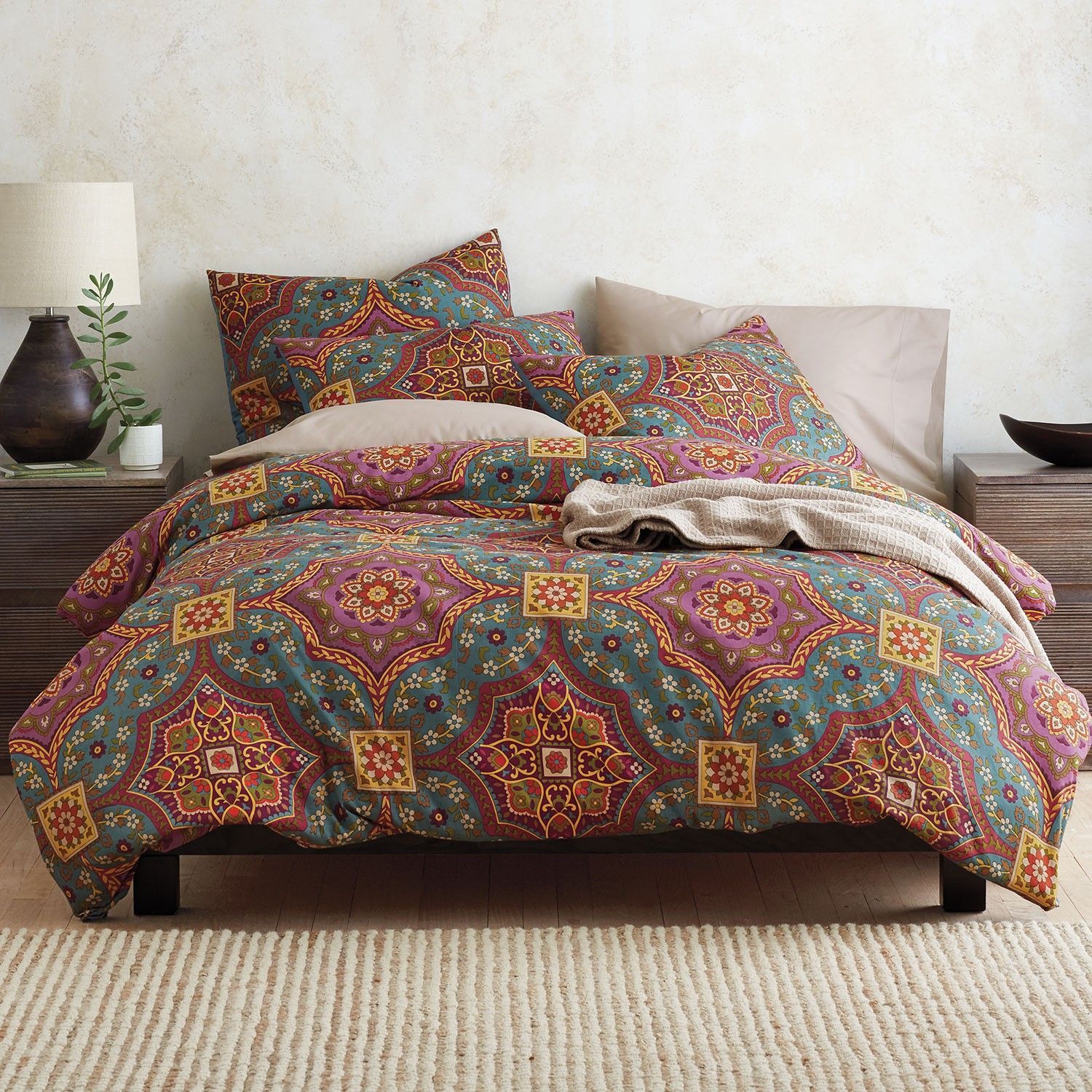 Hampton Medallion Bedding Set