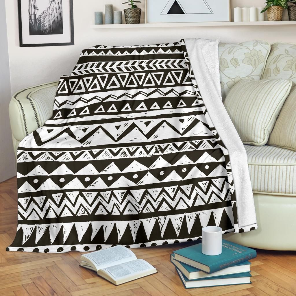 Hand Draw Tribal Aztec Black And White Fleece Blanket