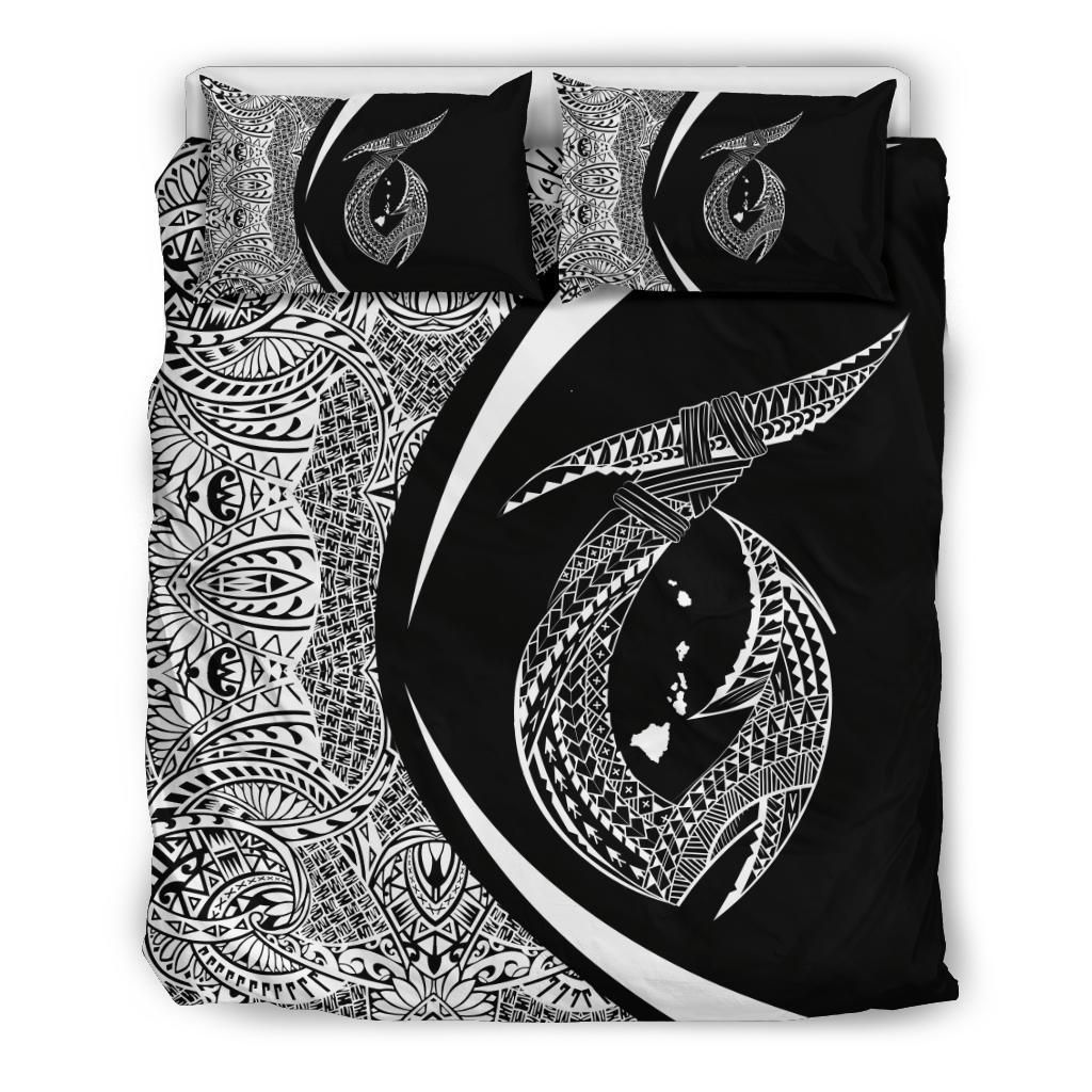 Hawaii Fish Hook Polynesian Circle Style White Bedding Set